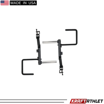 Force USA G6 Jammer Arms an einem All-In-One Trainer, bereit für intensive Kraftübungen.