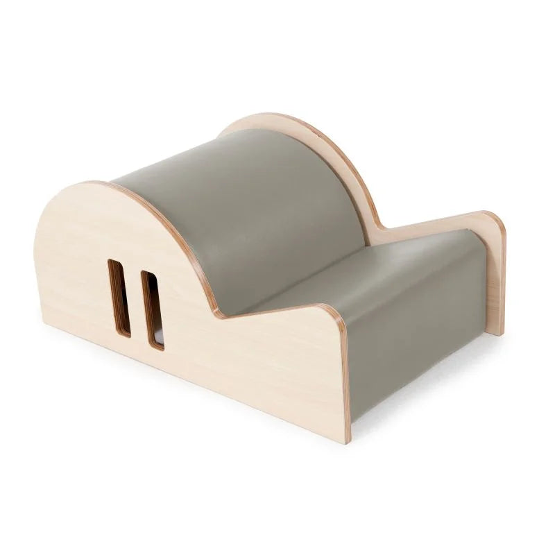 Elina Pilates Sliding Platform with padded surface and wheels for versatile Pilates training on all types of floors.
