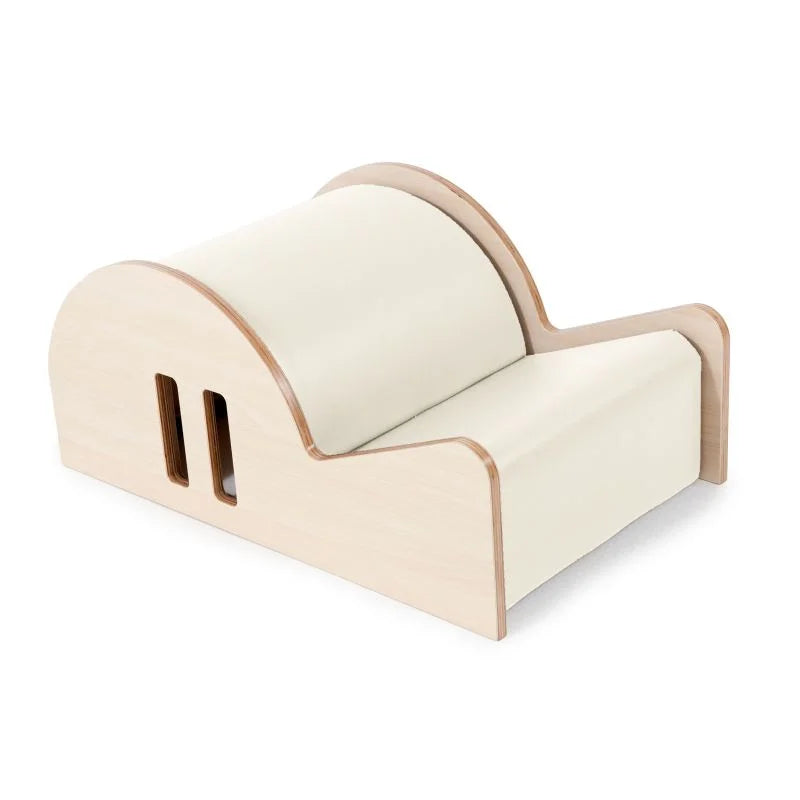 Elina Pilates Sliding Platform with padded surface and wheels for versatile Pilates training on all types of floors.
